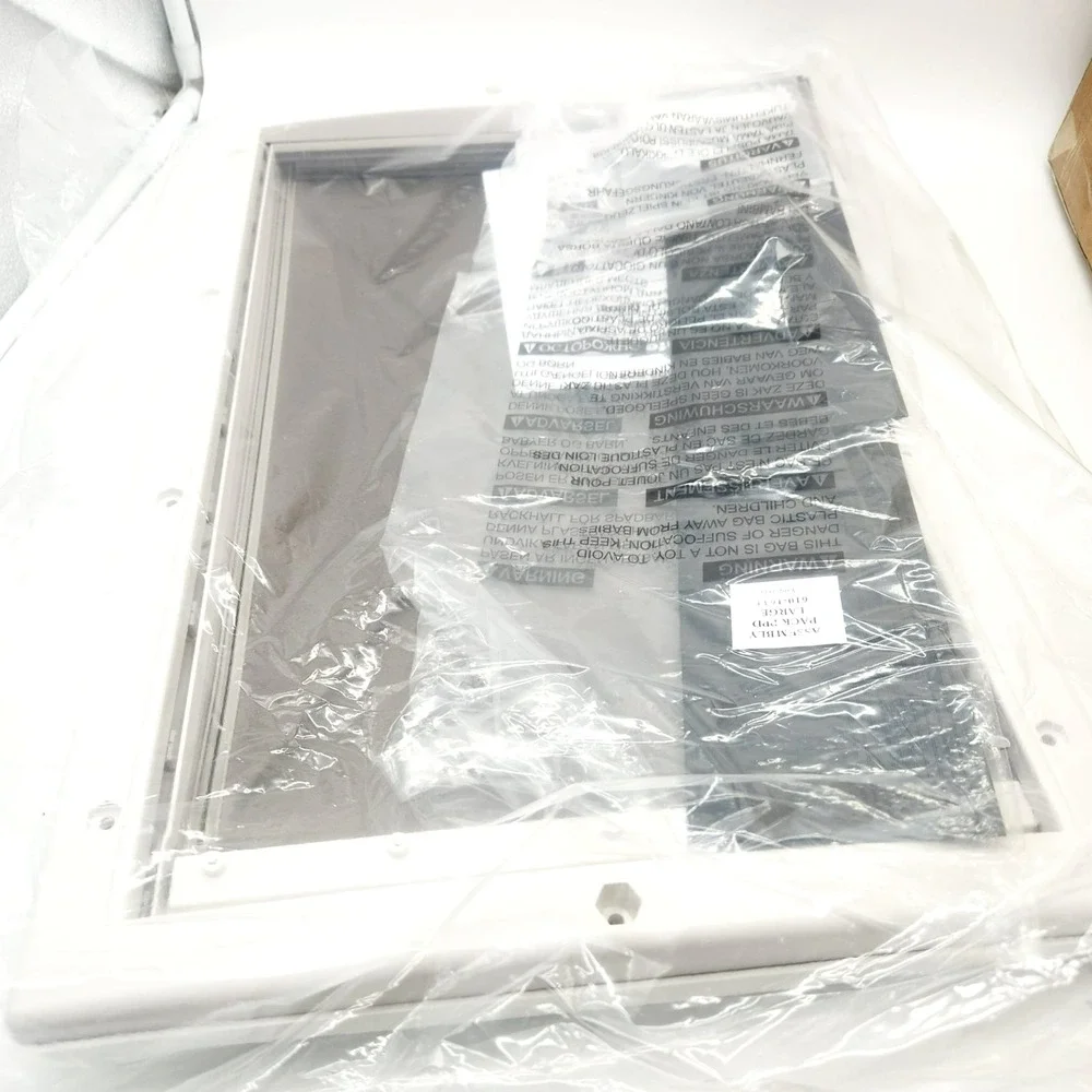 PetSafe plastic pet